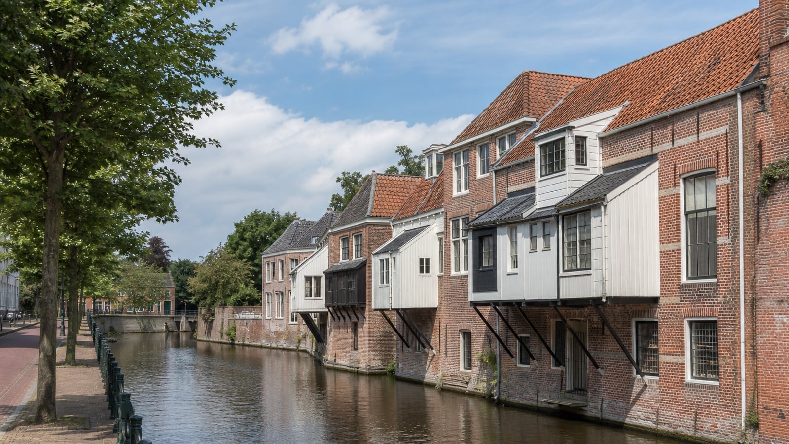 Een wandeling langs het beschermde stadsgezicht van Appingedam